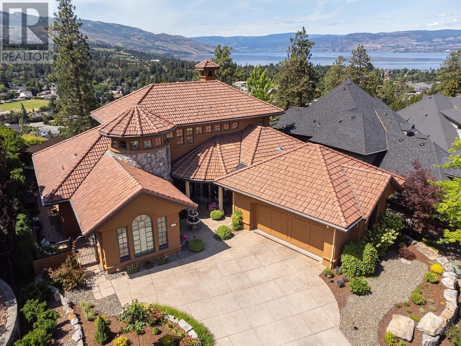 Property at 983 Westpoint Drive image 1