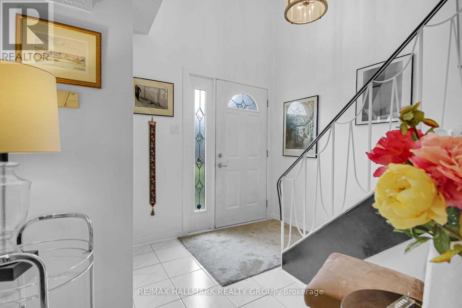 Property at 42 BENTWORTH CRESCENT image 4