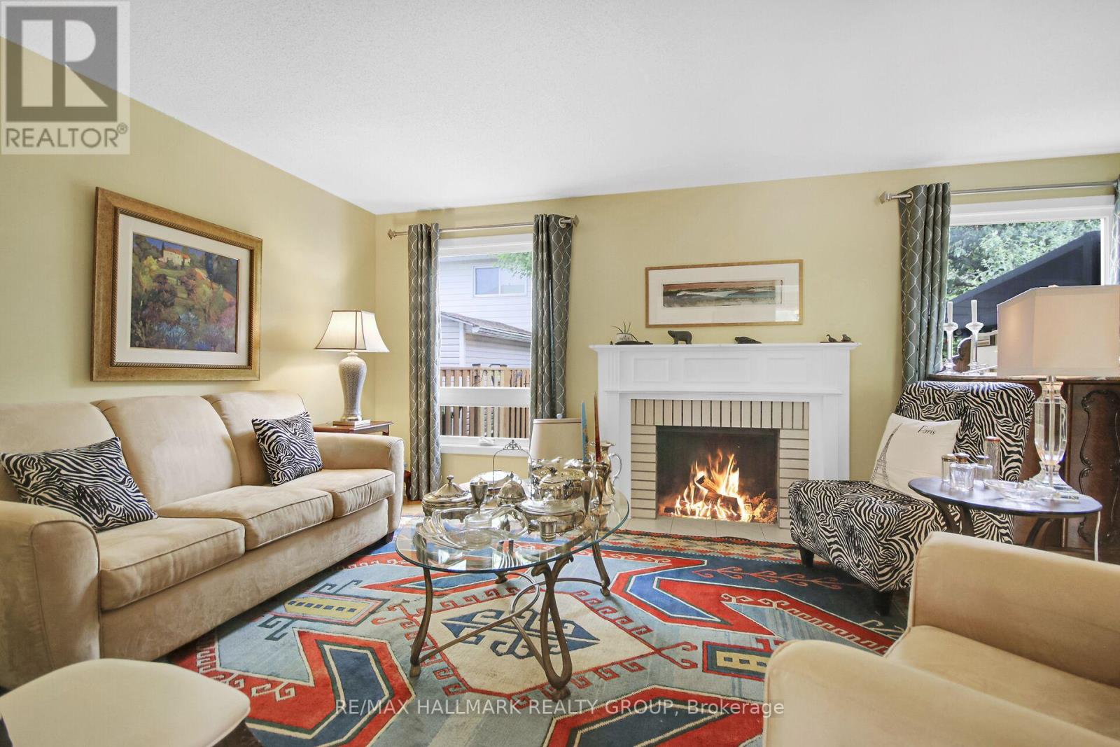 Property at 42 BENTWORTH CRESCENT image 5