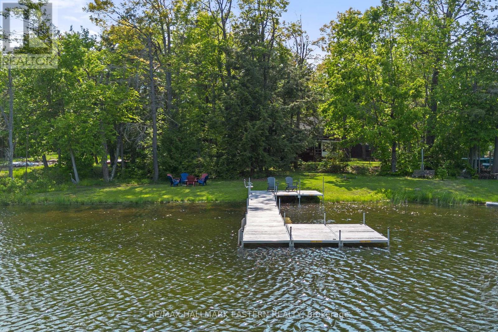 Property at 68 IRWIN DRIVE image 2