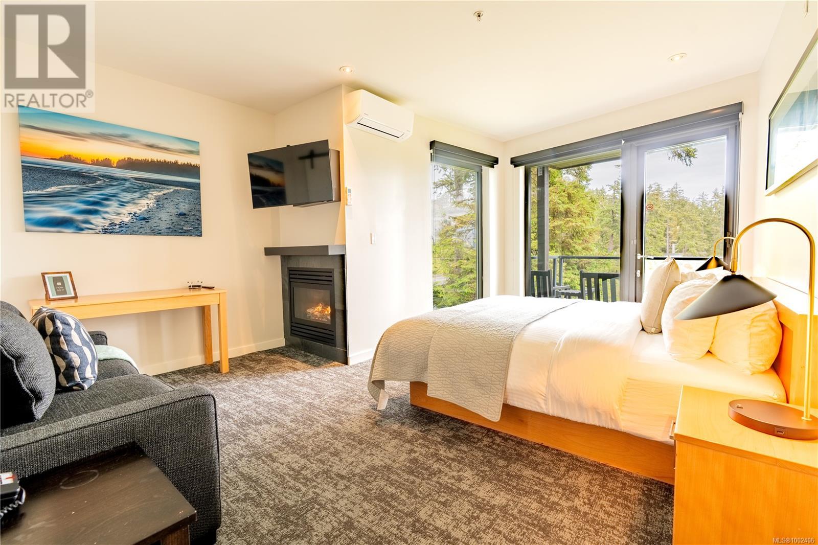 204 596 Marine Dr, Ucluelet, British Columbia  V0R 3A0 - Photo 3 - 1002406