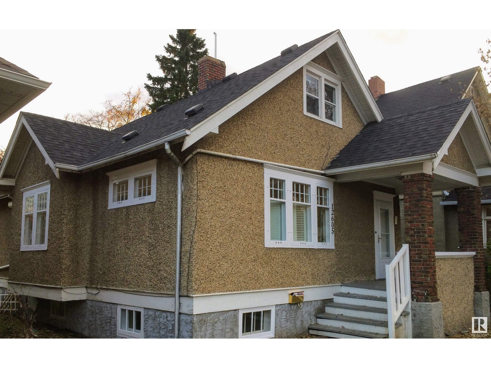 Property at 12605 107 AV NW image 2