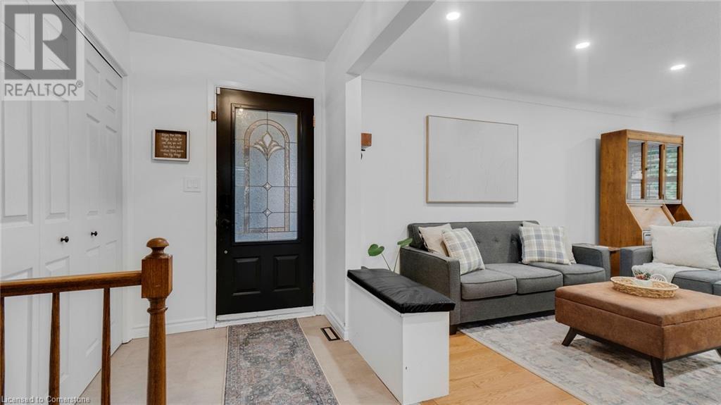 Property at 8 JESSICA Drive image 5