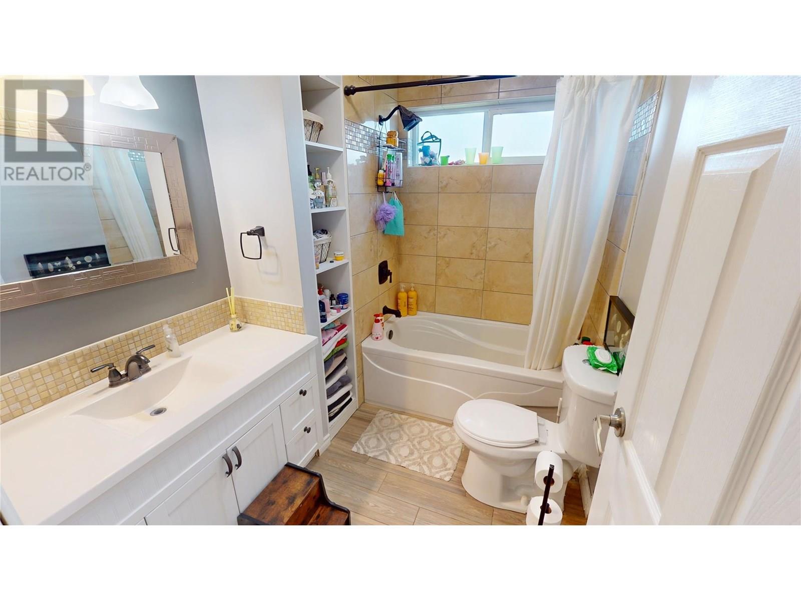 213 4th Avenue S, Cranbrook, British Columbia  V1C 2E4 - Photo 14 - 10353073