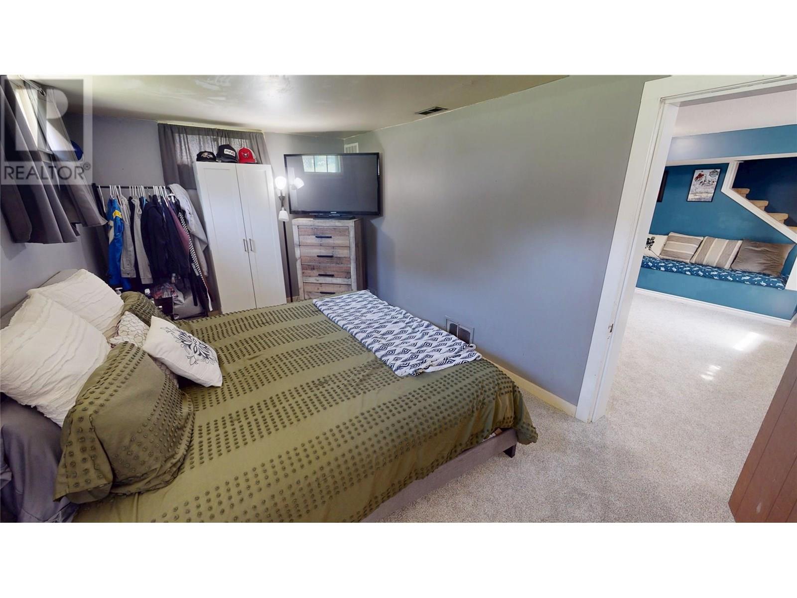 213 4th Avenue S, Cranbrook, British Columbia  V1C 2E4 - Photo 21 - 10353073