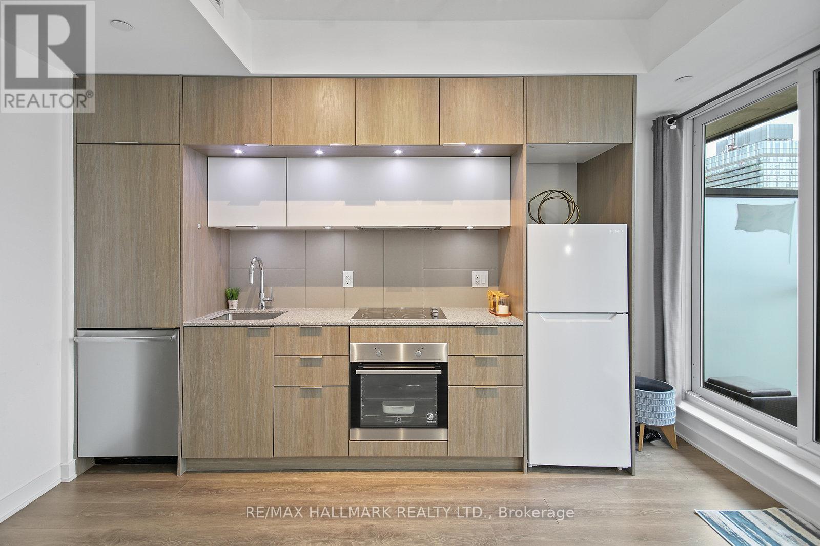 911 - 55 Regent Park Boulevard, Toronto (Regent Park), Ontario  M5A 0C2 - Photo 12 - C12235875
