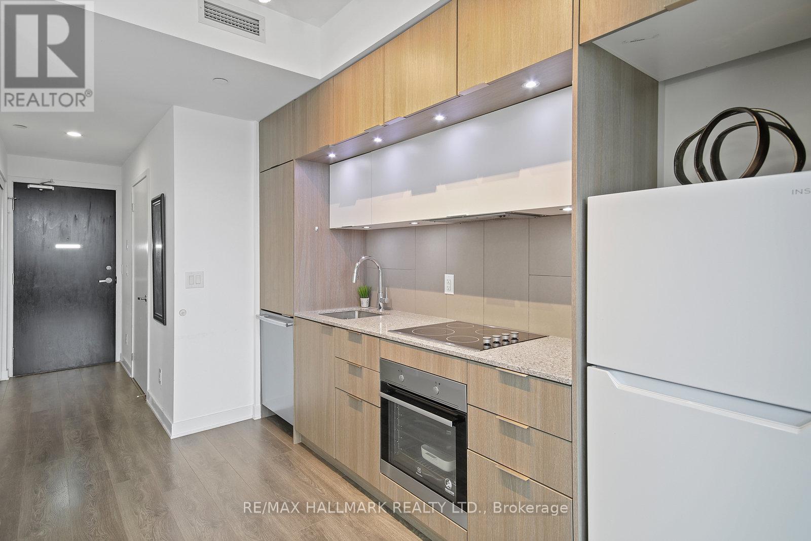 911 - 55 Regent Park Boulevard, Toronto (Regent Park), Ontario  M5A 0C2 - Photo 13 - C12235875