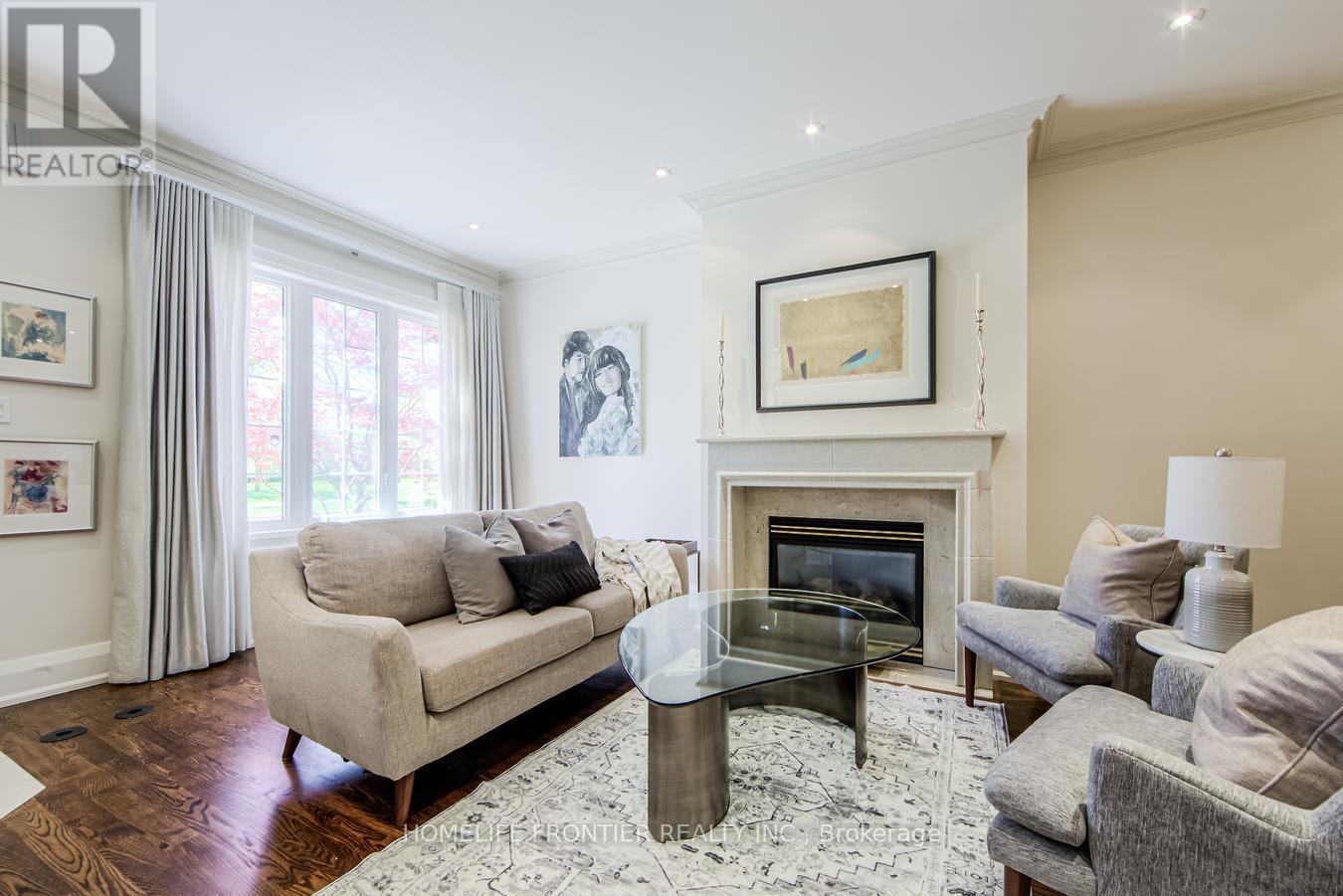 Property at 98B ELLERSLIE AVENUE image 5
