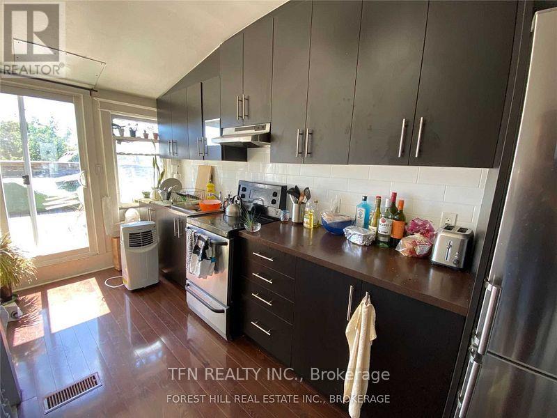 Property at 1393 DUNDAS STREET W image 4