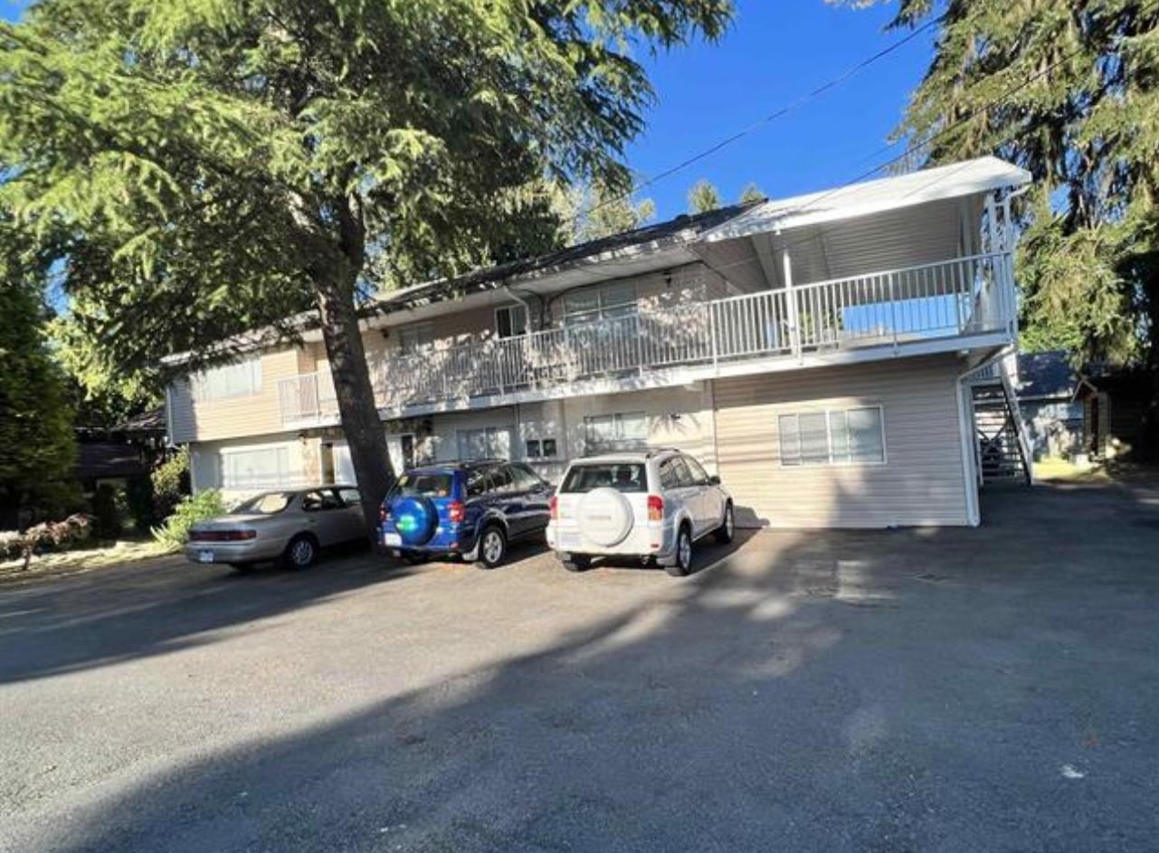 9718 156 ST, Surrey, British Columbia