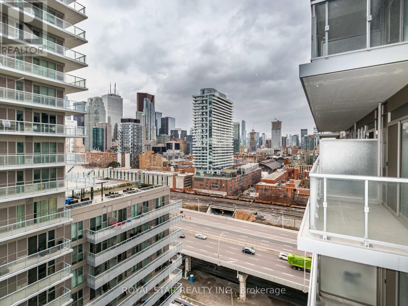 1305 - 20 Richardson Street, Toronto (Waterfront Communities), Ontario  M5A 0S6 - Photo 39 - C12236446