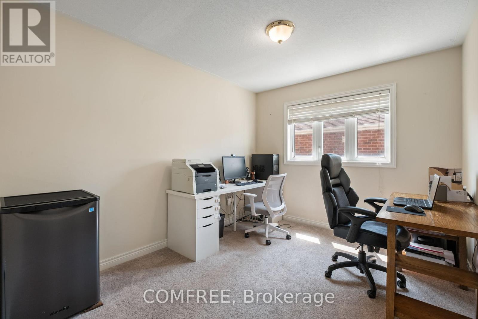 Property at 31 METCALFE DRIVE image 5