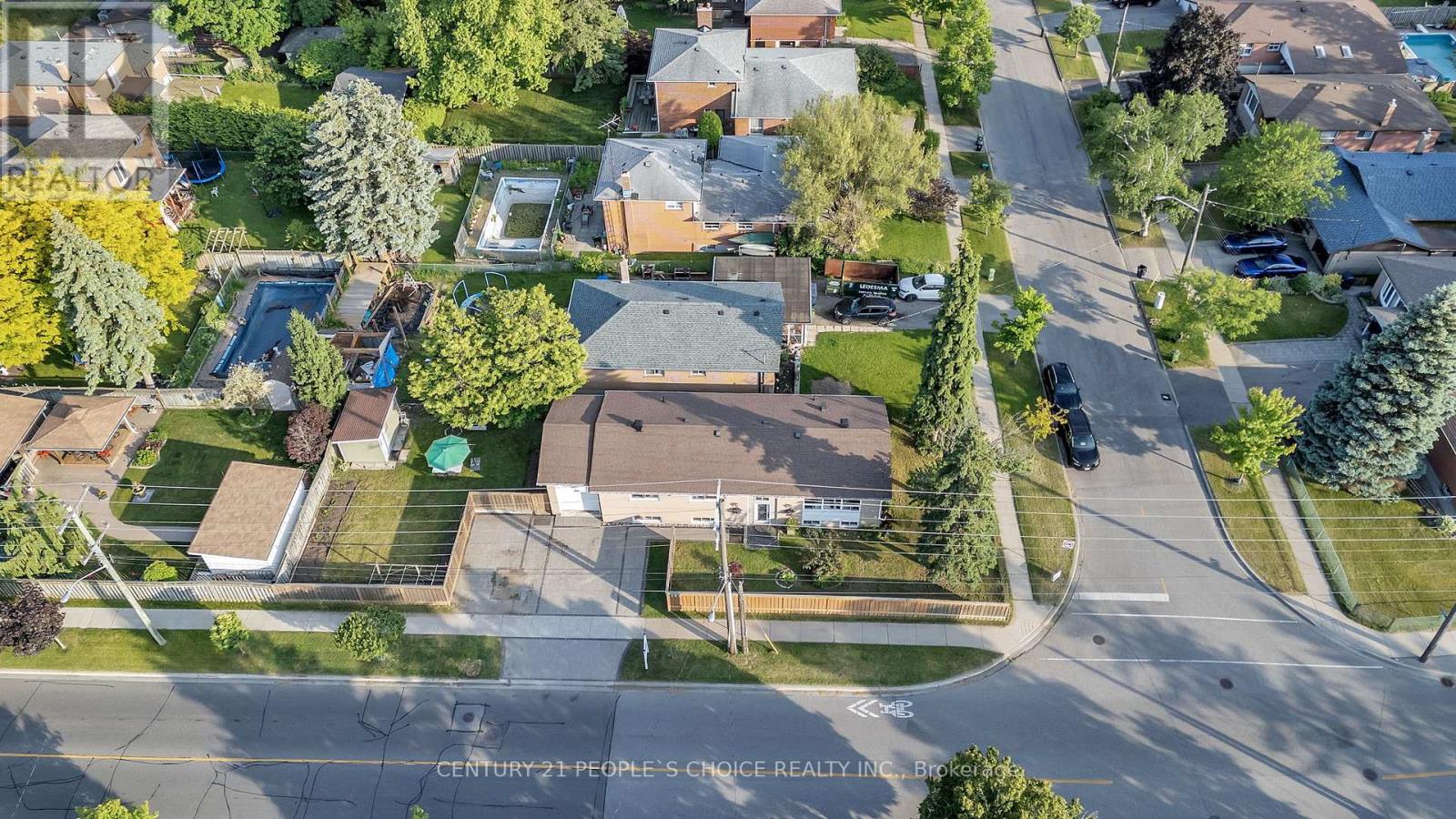 Property at 289 CORONATION DRIVE image 2