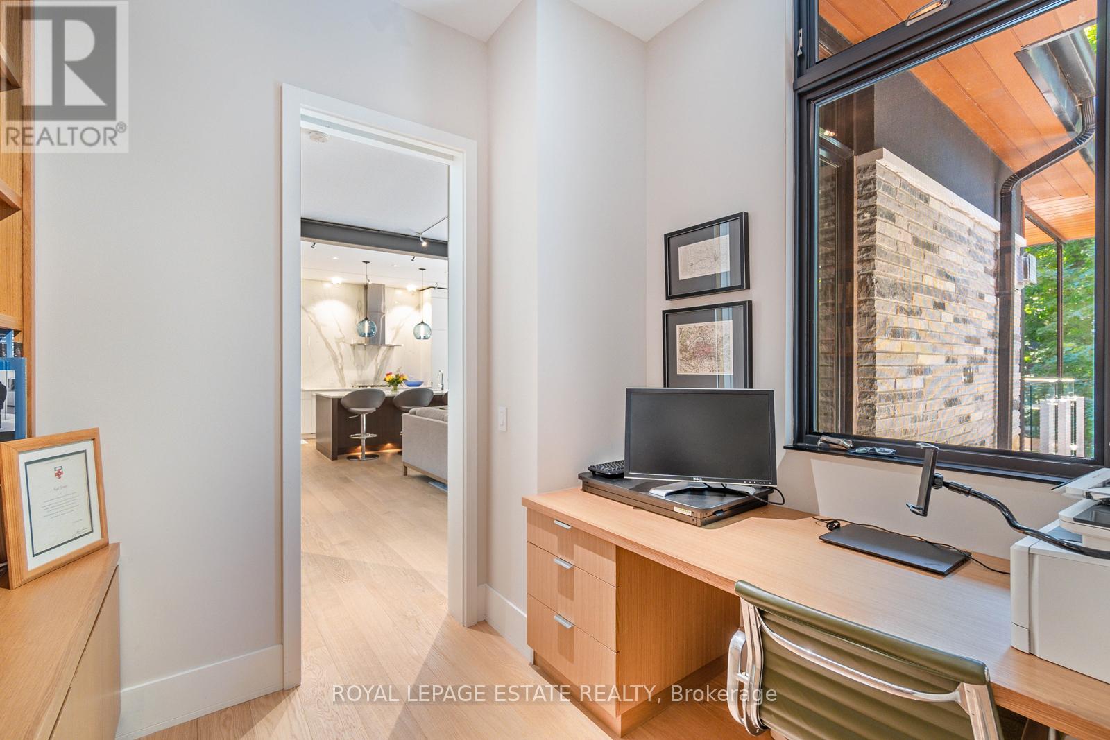 11 Pine Crescent, Toronto, Ontario  M4E 1L1 - Photo 26 - E12236008