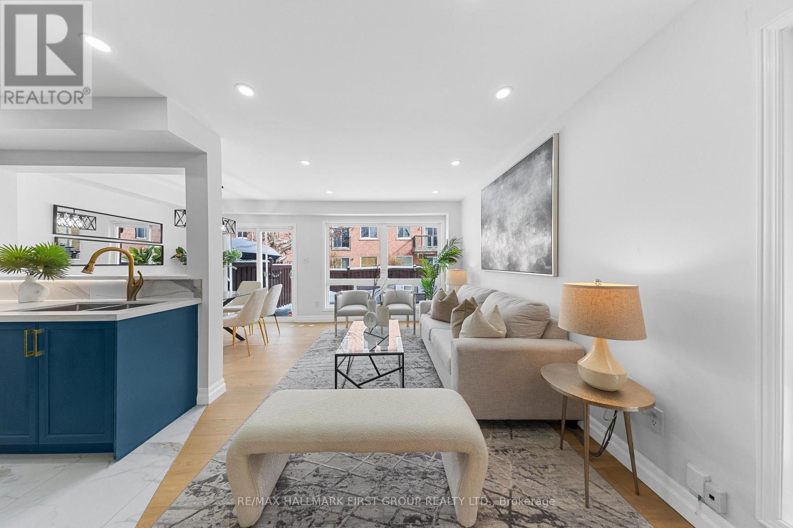 Property at 5 GOULDEN CRESCENT image 3