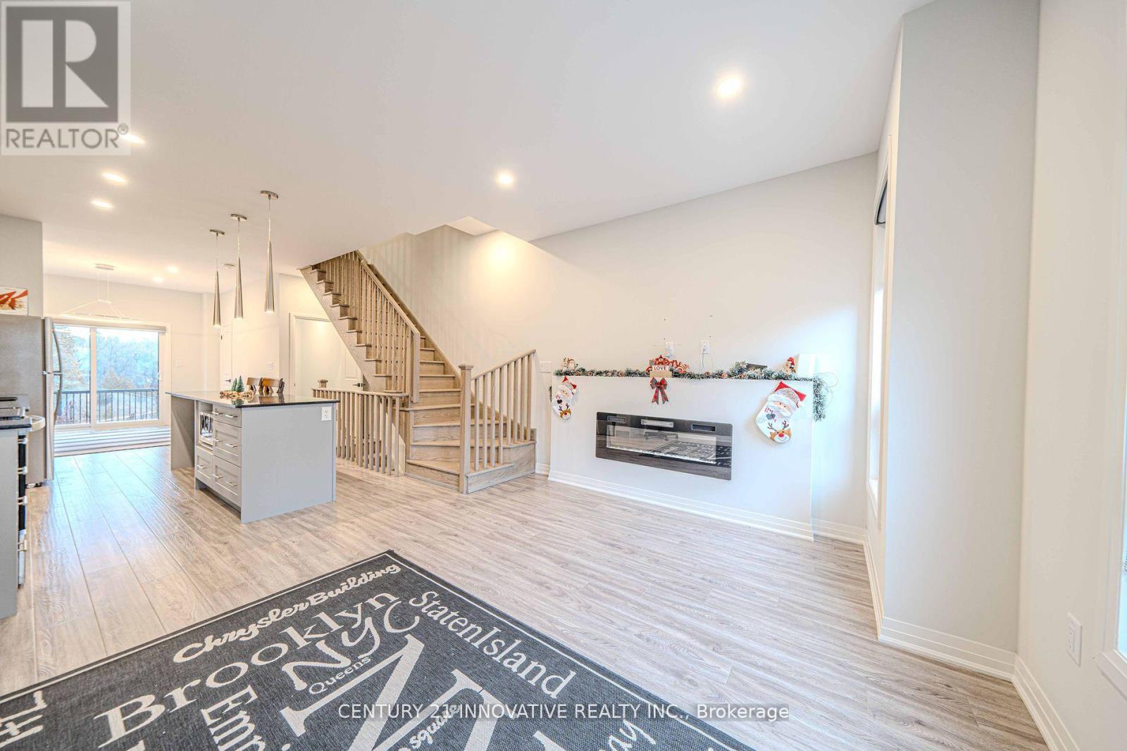 Property at 1674 PLEASURE VALLEY PATH image 5