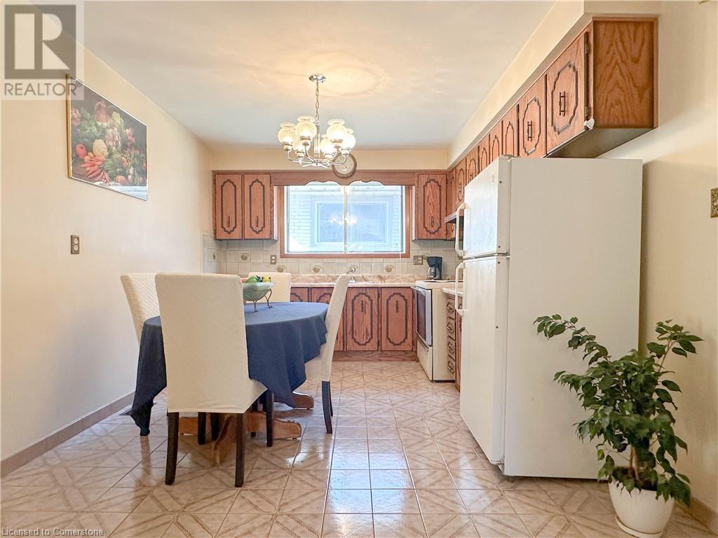 233 Lawnhurst Court, Hamilton, Ontario  L8V 4R4 - Photo 11 - 40743590