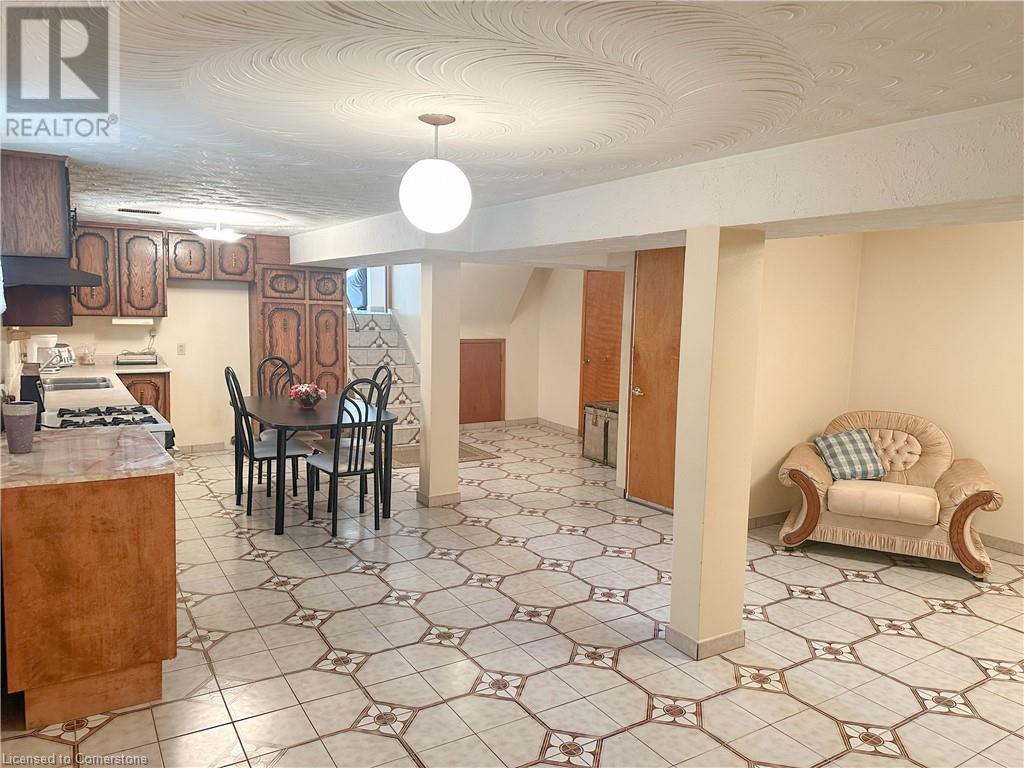 233 Lawnhurst Court, Hamilton, Ontario  L8V 4R4 - Photo 27 - 40743590