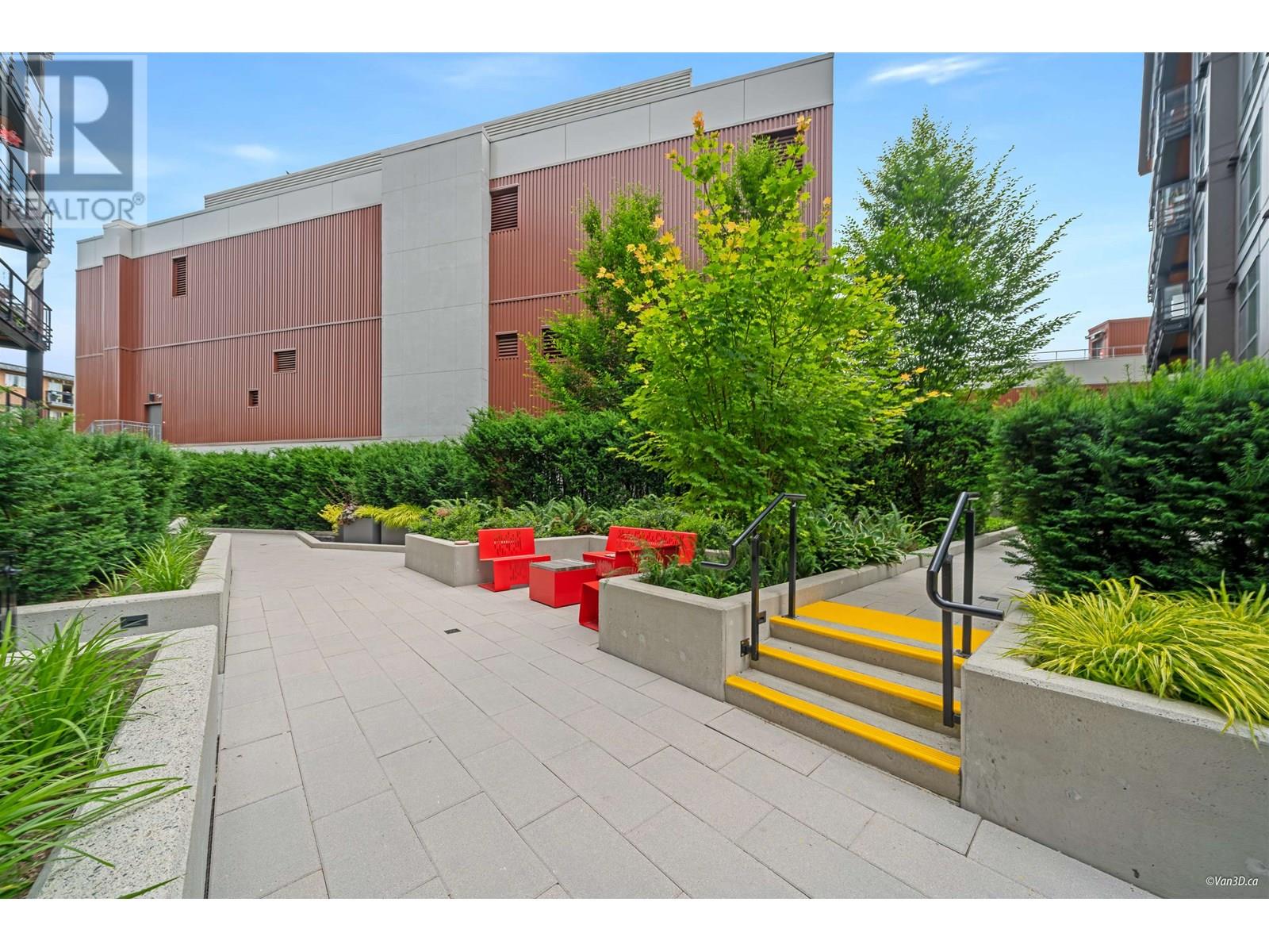 207 128 E 8th Street, North Vancouver, British Columbia  V7L 0H2 - Photo 26 - R3018291