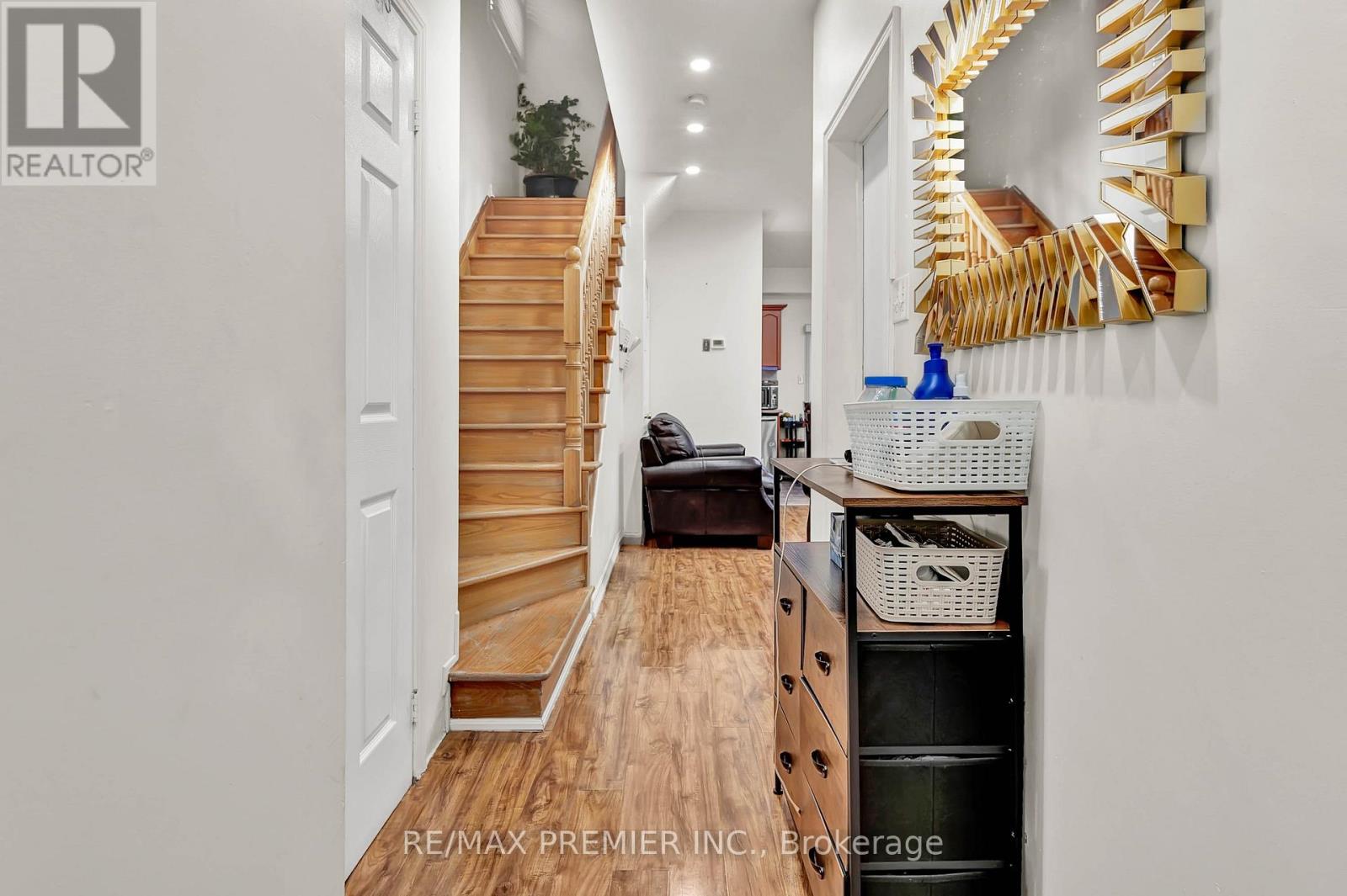 Property at 56 TAHIR STREET image 5