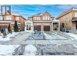 56 TAHIR STREET, Vaughan, Ontario