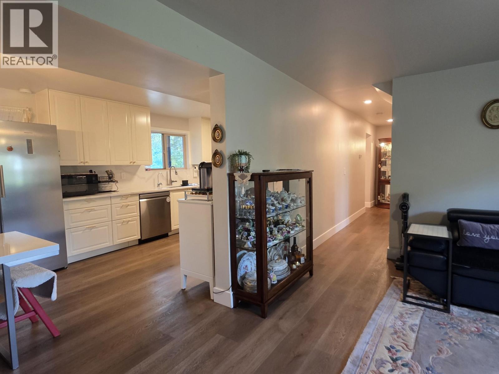 3796 St. Thomas Street, Port Coquitlam, British Columbia  V3B 2Z5 - Photo 7 - R3017105