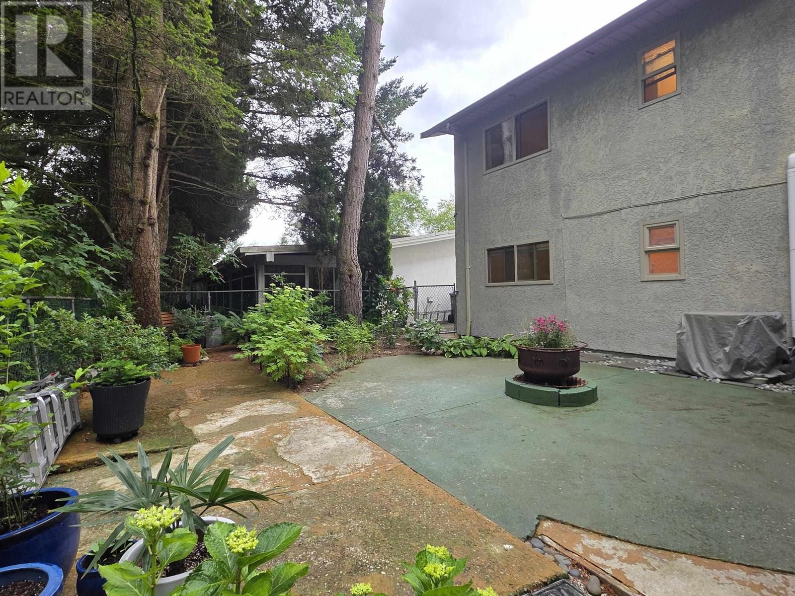 3796 St. Thomas Street, Port Coquitlam, British Columbia  V3B 2Z5 - Photo 35 - R3017105