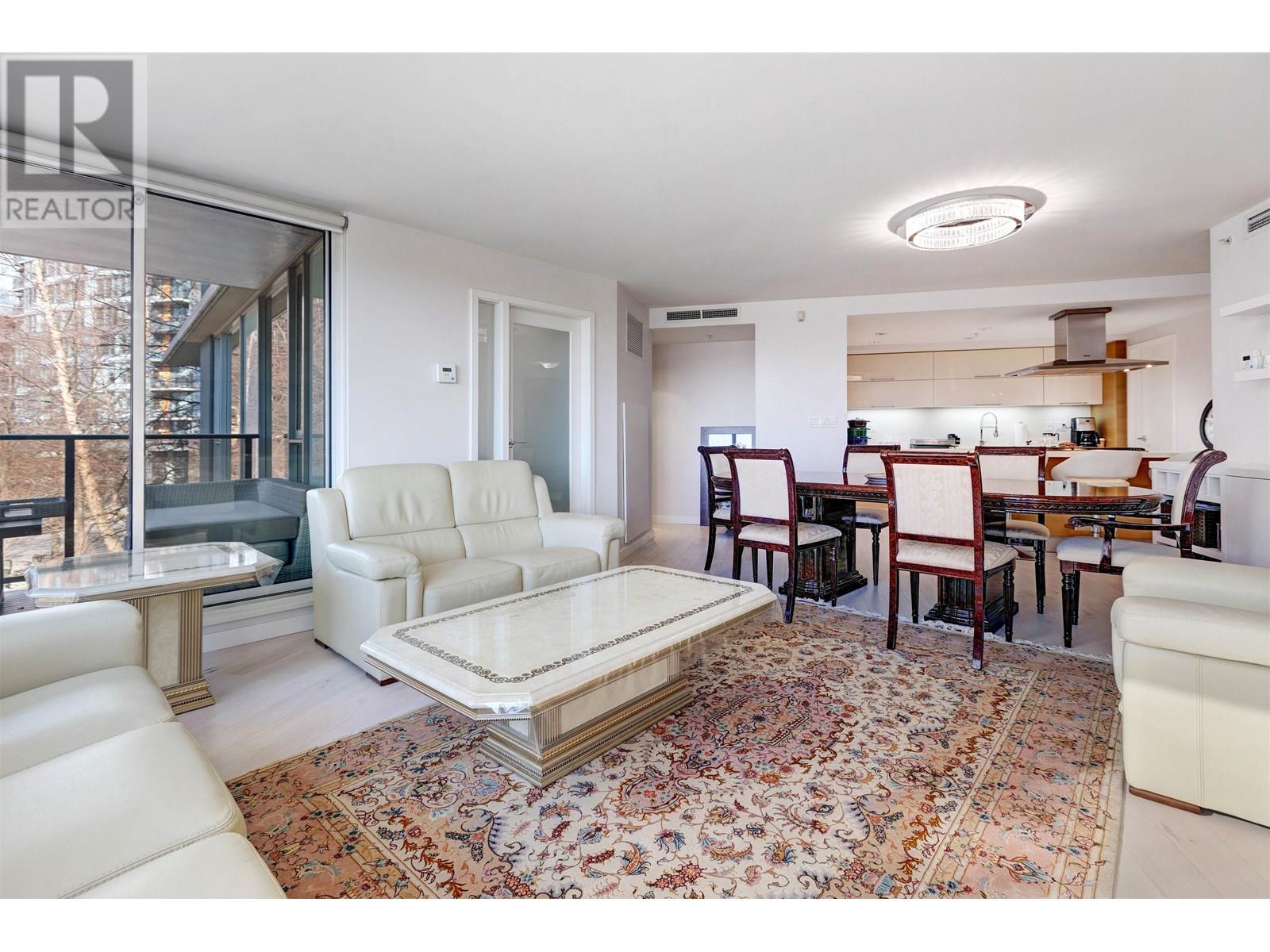 305 8 Smithe Mews, Vancouver, British Columbia  V6B 0A5 - Photo 12 - R3001108