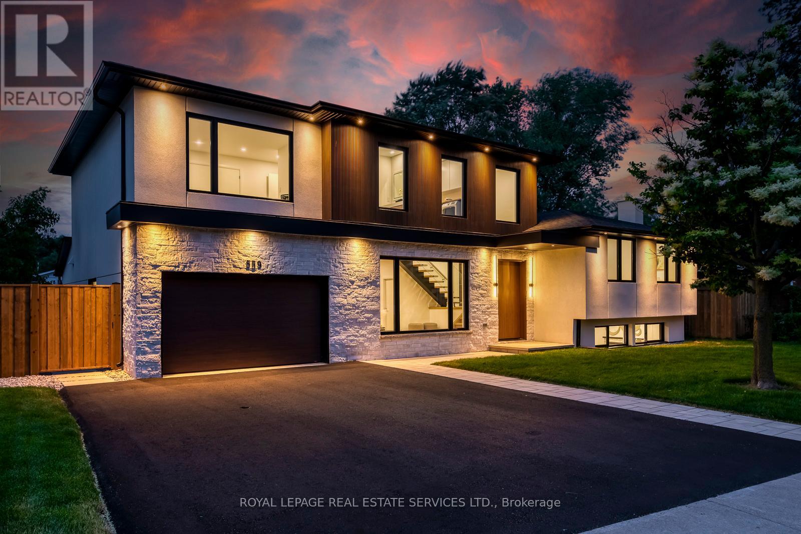 Property at 559 WALKERS LINE image 2
