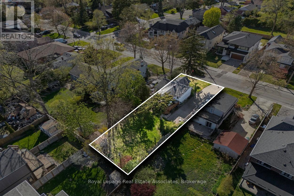 64 Eaglewood Boulevard, Mississauga (Mineola), Ontario  L5G 1V4 - Photo 41 - W12235964