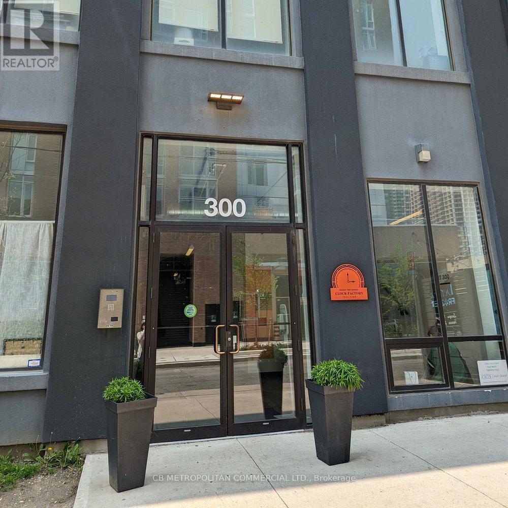116 - 1485 Dupont Street, Toronto, Ontario  M6P 3S2 - Photo 6 - W12235998