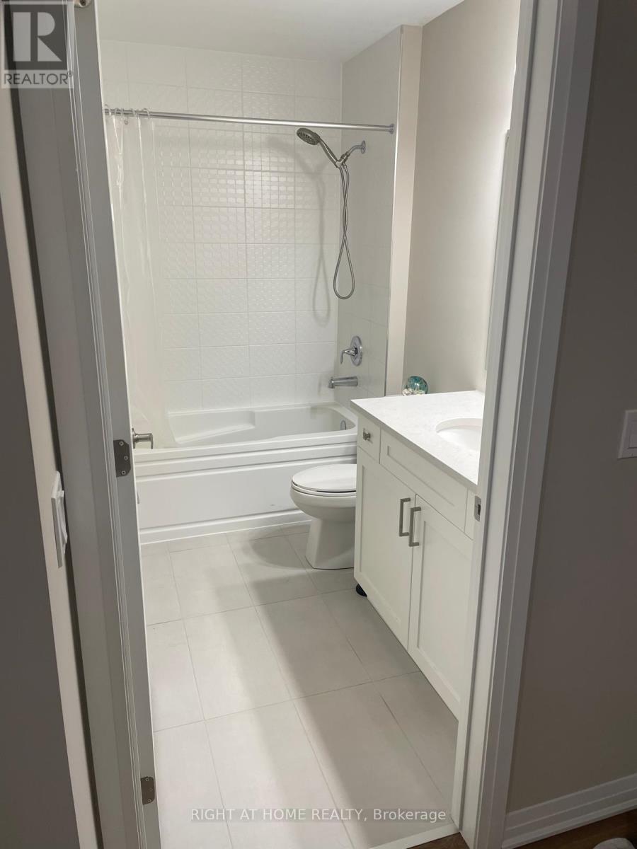405 - 480 Gordon Krantz Avenue, Milton, Ontario  L9T 2X5 - Photo 6 - W12236026