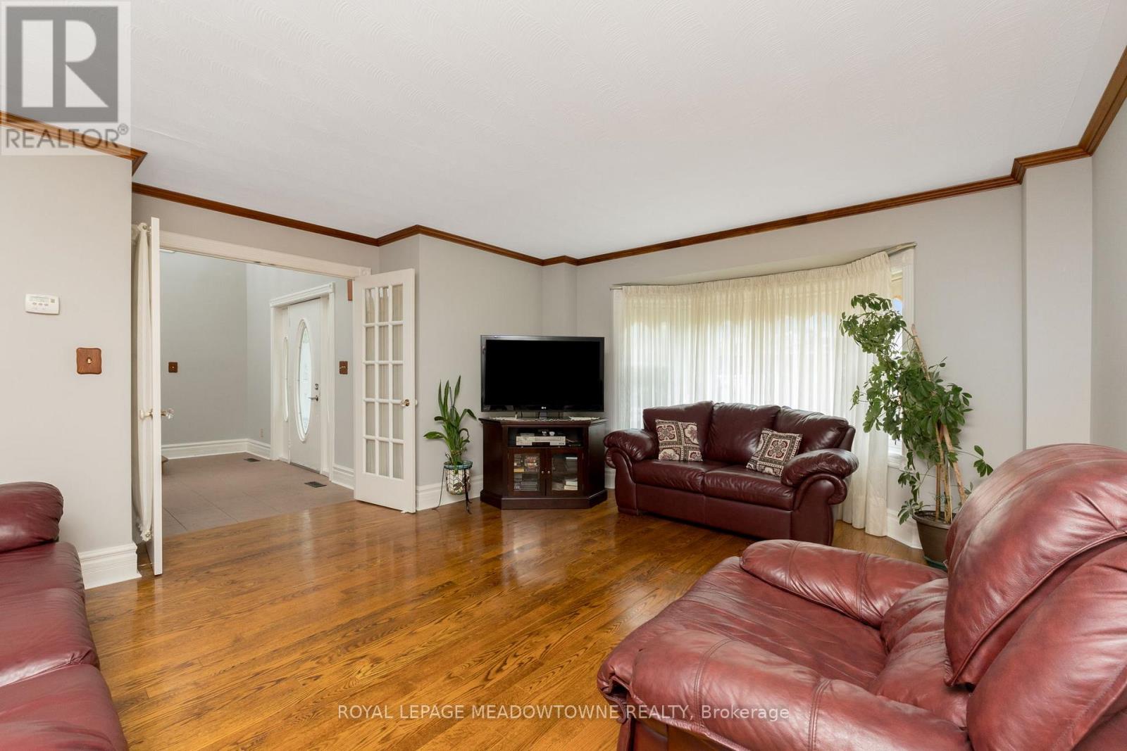 15637 Mclaughlin Road, Caledon (Inglewood), Ontario  L7C 1L9 - Photo 5 - W12236050