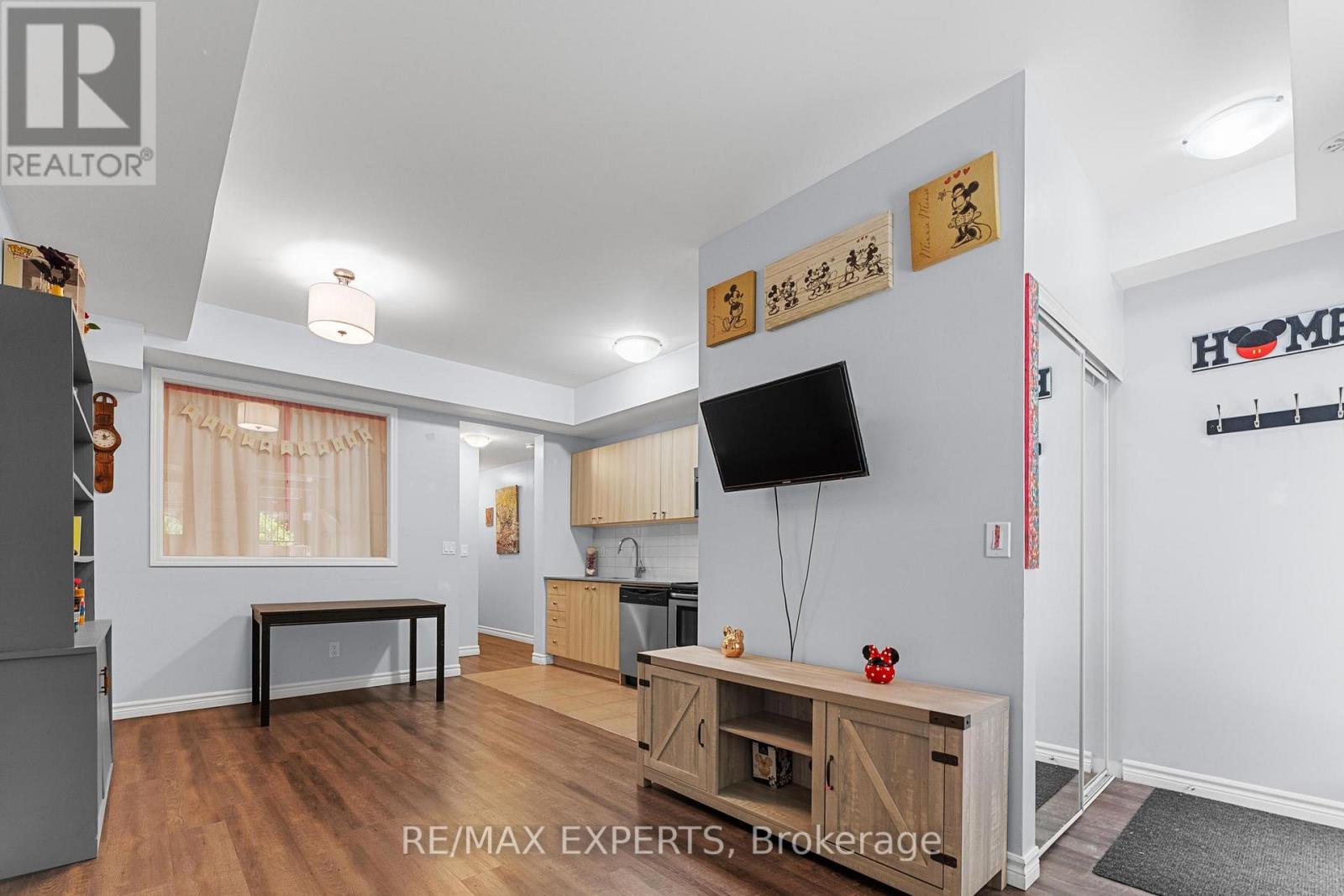 6 - 871 Wilson Avenue, Toronto (Downsview-Roding-Cfb), Ontario  M3K 1E6 - Photo 11 - W12236102