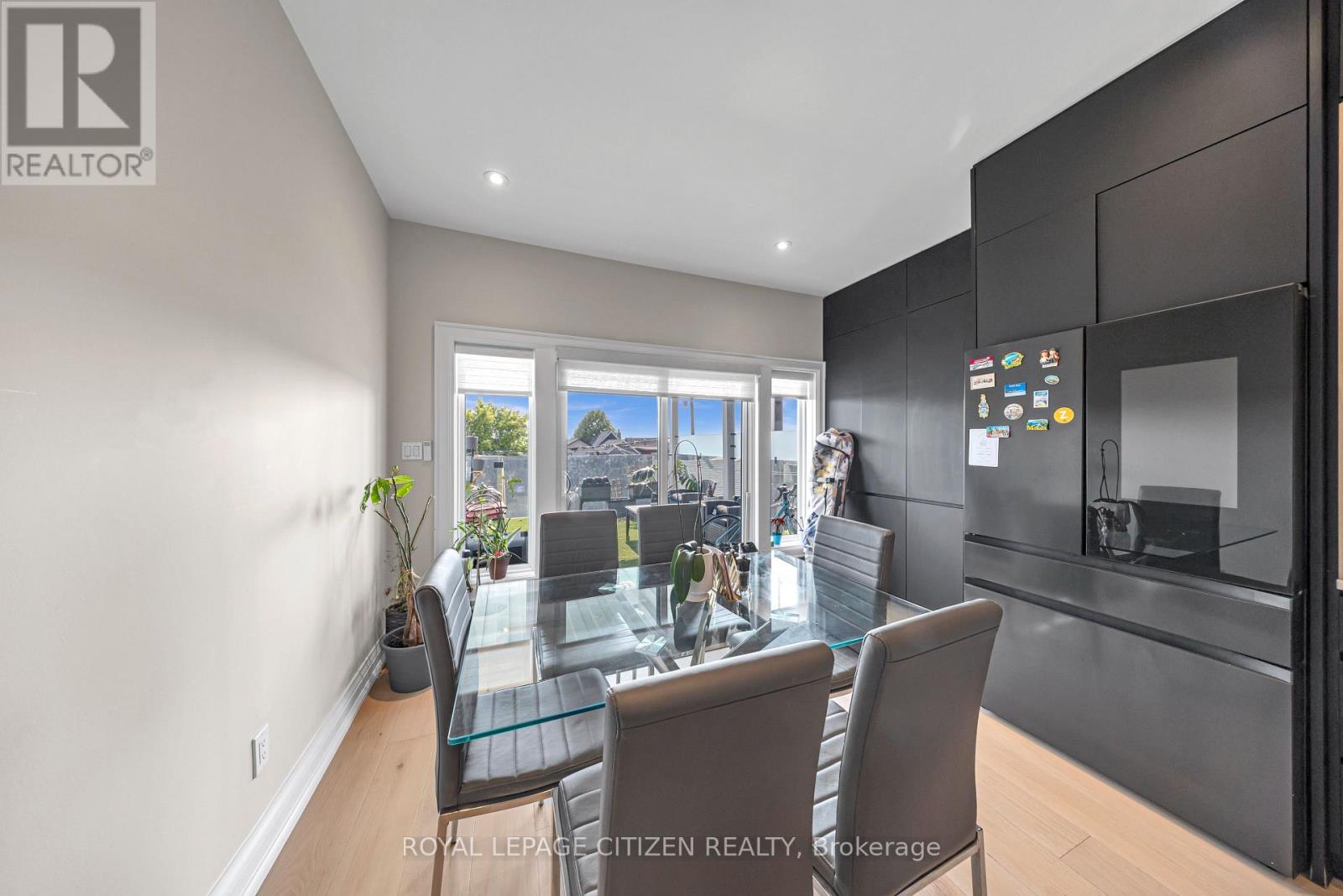 124 Caledonia Road, Toronto, Ontario  M6E 4S7 - Photo 12 - W12236427