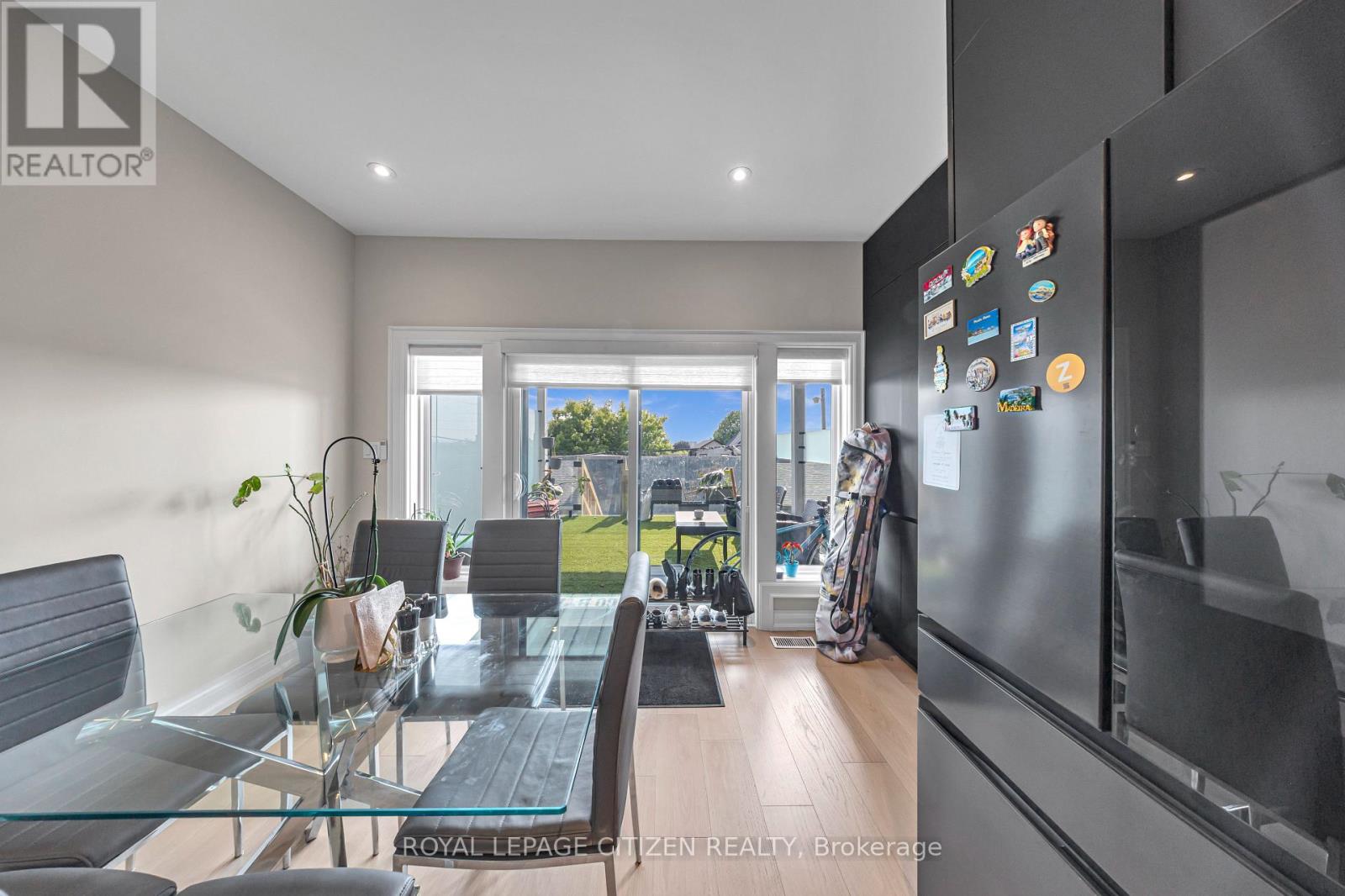 124 Caledonia Road, Toronto, Ontario  M6E 4S7 - Photo 13 - W12236427