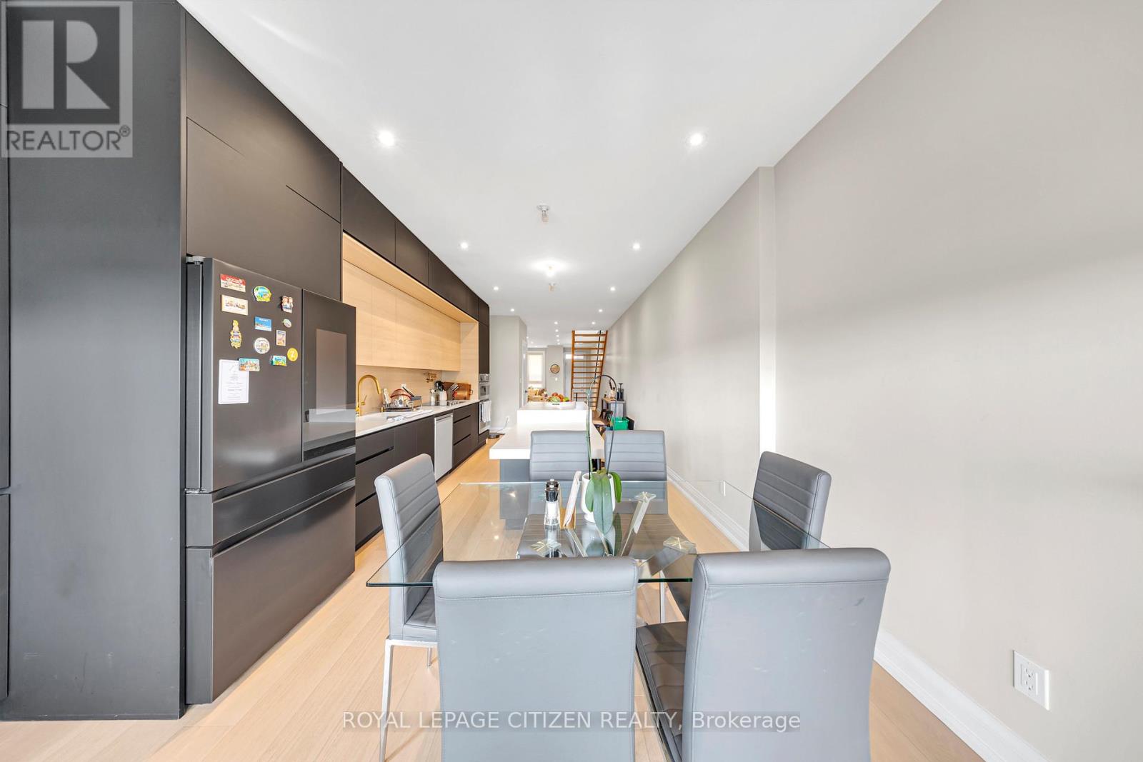 124 Caledonia Road, Toronto, Ontario  M6E 4S7 - Photo 15 - W12236427