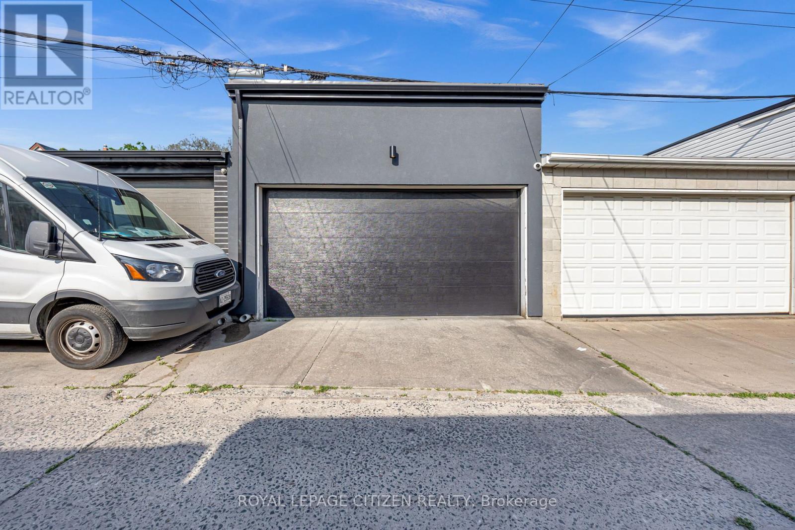 124 Caledonia Road, Toronto, Ontario  M6E 4S7 - Photo 35 - W12236427