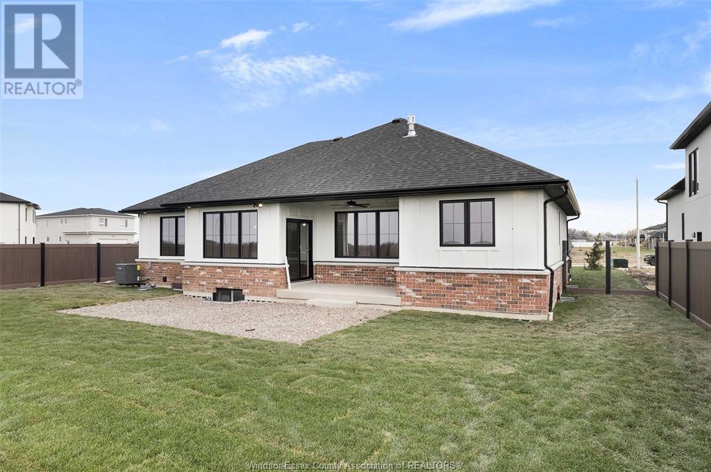 4438 Belmont, Comber, Ontario  N0R 1A0 - Photo 37 - 25015645
