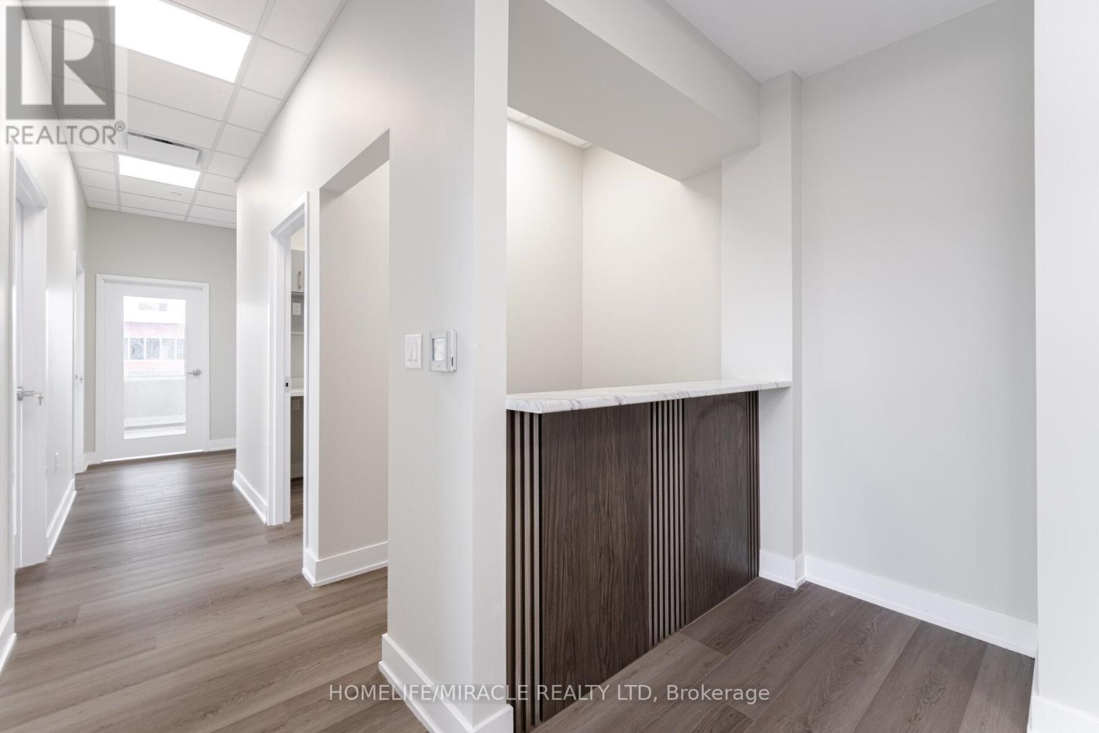 P205 - 454 Hespeler Road, Cambridge, Ontario  N1R 0E3 - Photo 11 - X12236292