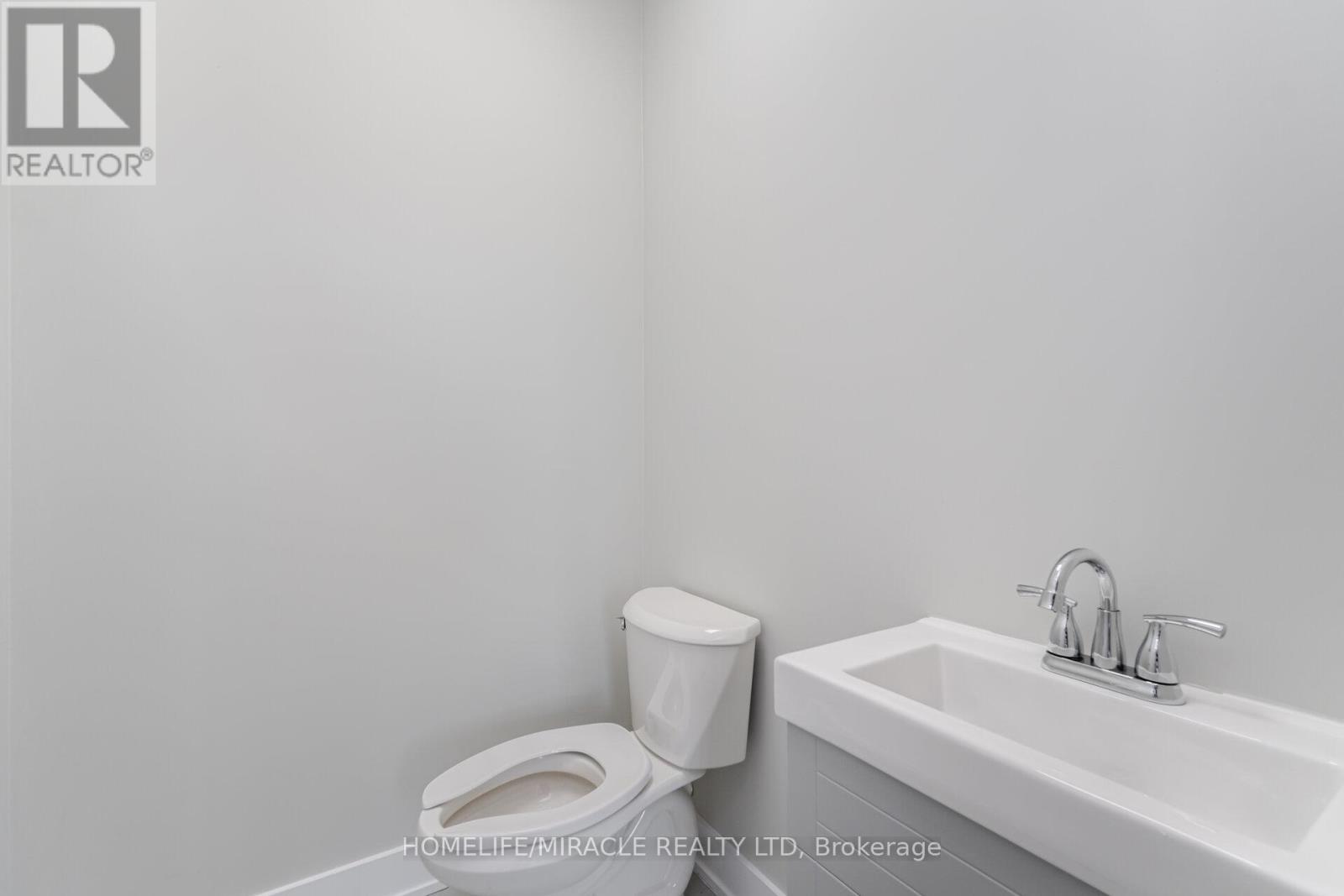 P205 - 454 Hespeler Road, Cambridge, Ontario  N1R 0E3 - Photo 28 - X12236292