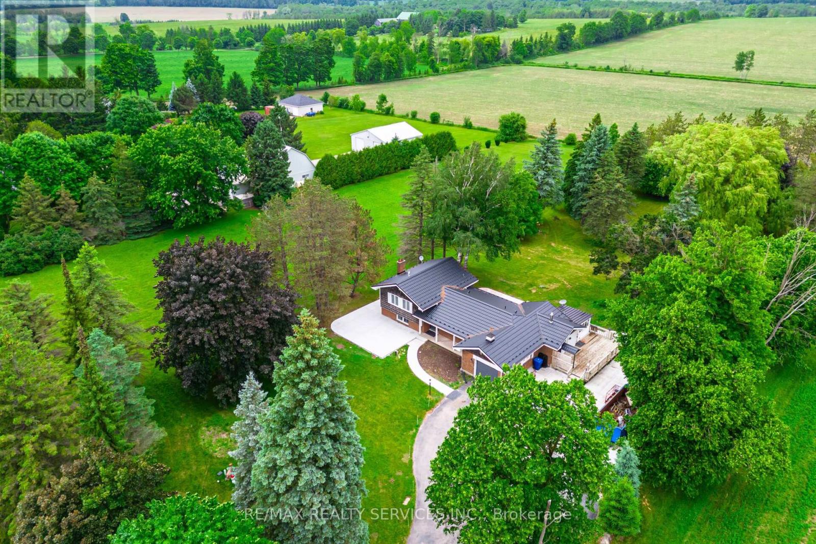 5587 Wellington Rd 86 Road E, Guelph/eramosa, Ontario  N0B 1B0 - Photo 4 - X12236397