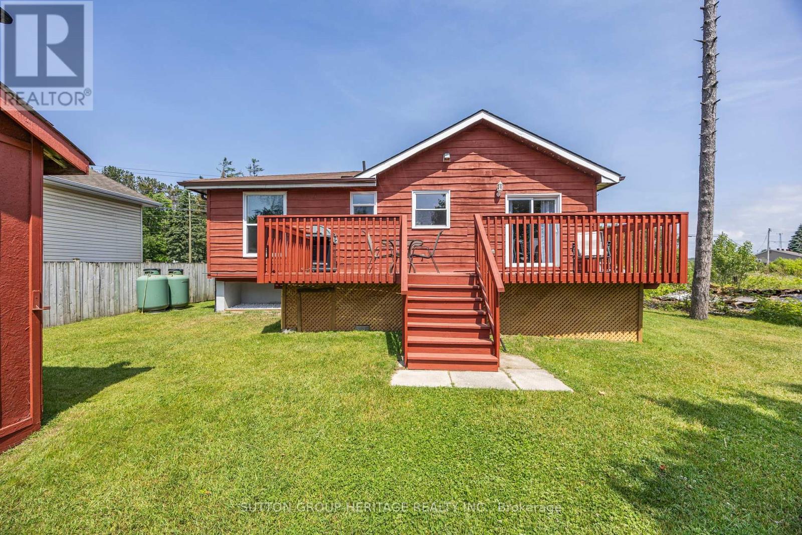 9209 Highway 11 N, Severn, Ontario  L3V 0Y8 - Photo 39 - S12236698