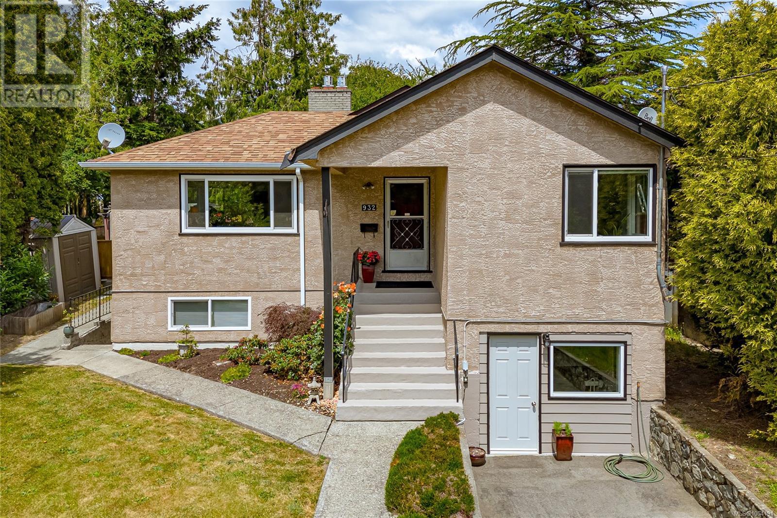 Property at 932 Tattersall Dr image 1