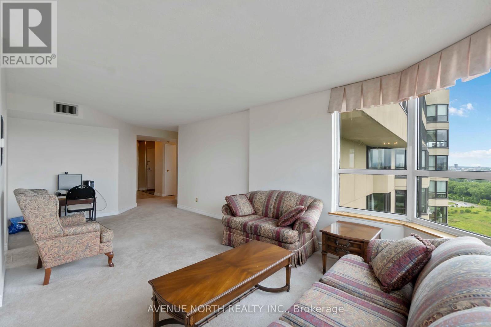 2401 - 1500 Riverside Drive, Ottawa, Ontario  K1G 4J4 - Photo 12 - X12236605