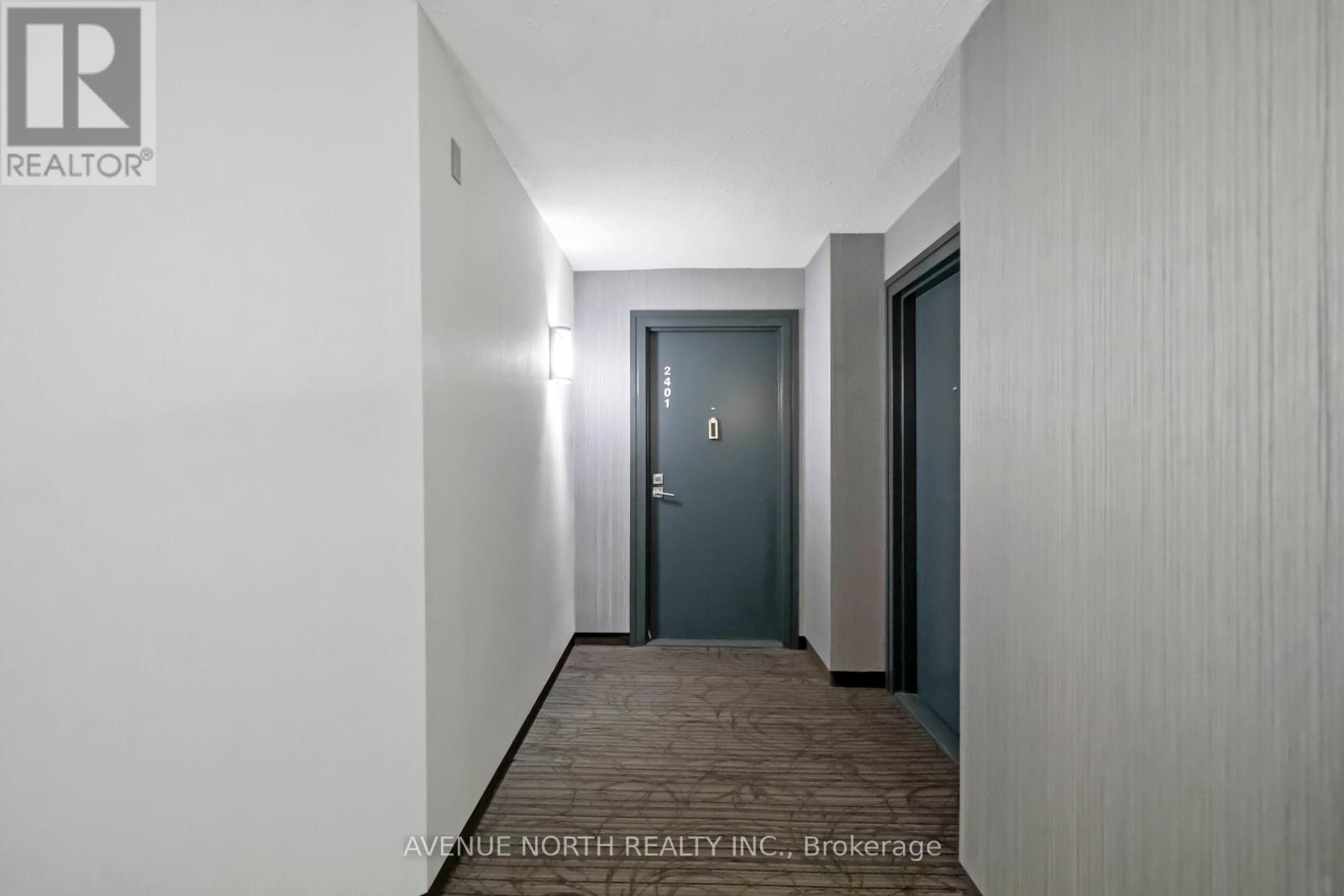 2401 - 1500 Riverside Drive, Ottawa, Ontario  K1G 4J4 - Photo 3 - X12236605