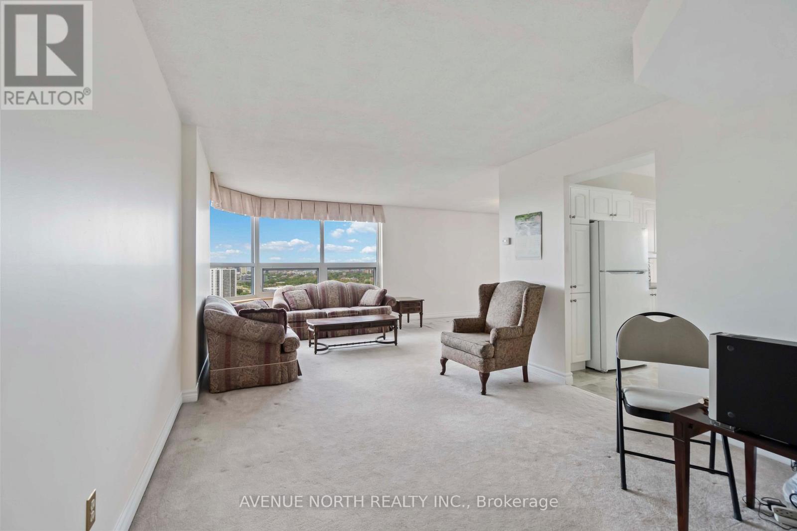 2401 - 1500 Riverside Drive, Ottawa, Ontario  K1G 4J4 - Photo 6 - X12236605