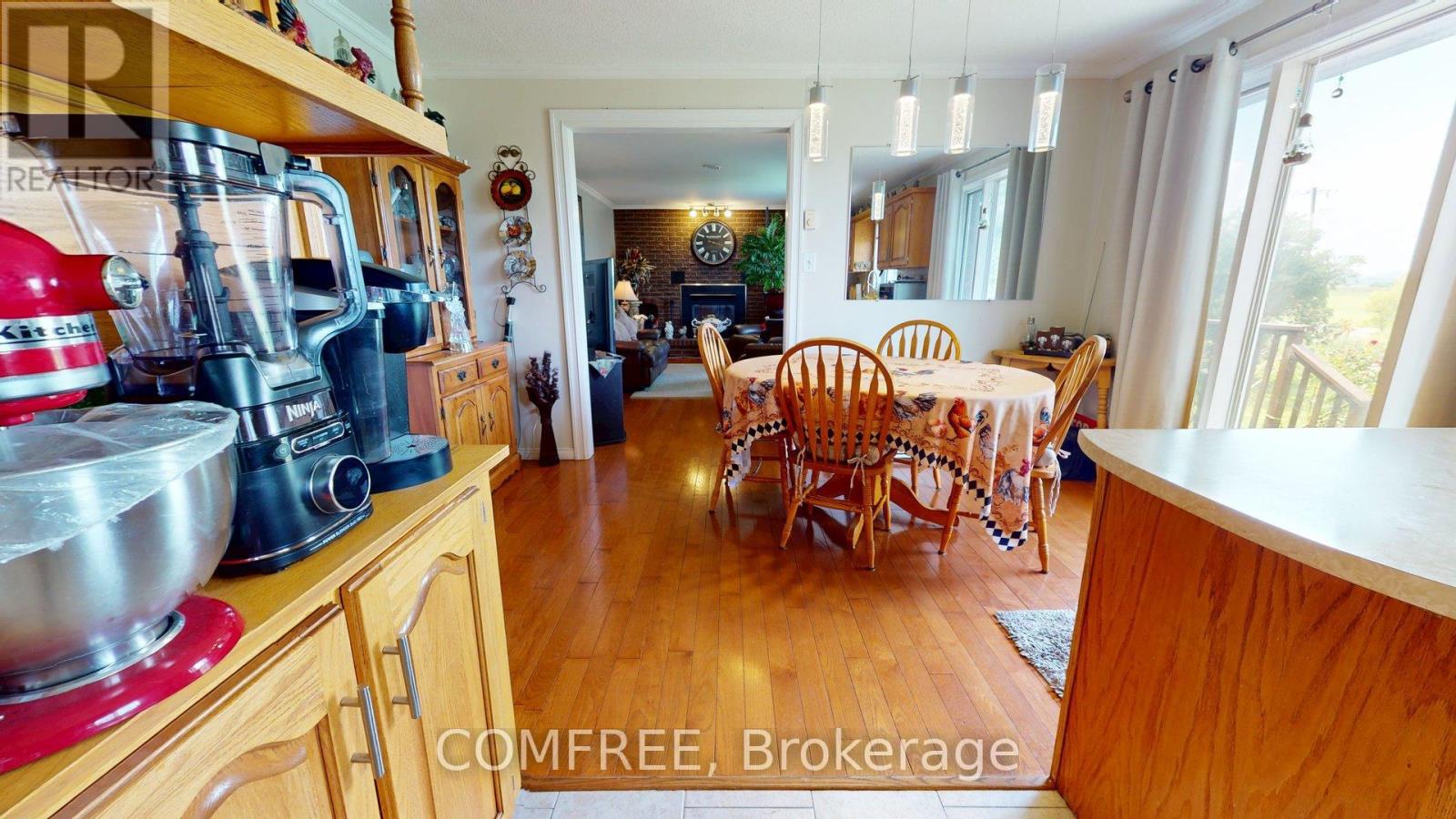 2196 Concession 3 Road, Alfred And Plantagenet, Ontario  K0B 1A0 - Photo 4 - X12236639