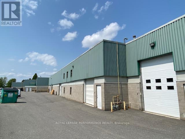 18 - 77 Auriga Drive, Ottawa, Ontario  K2E 7Z7 - Photo 3 - X12236672