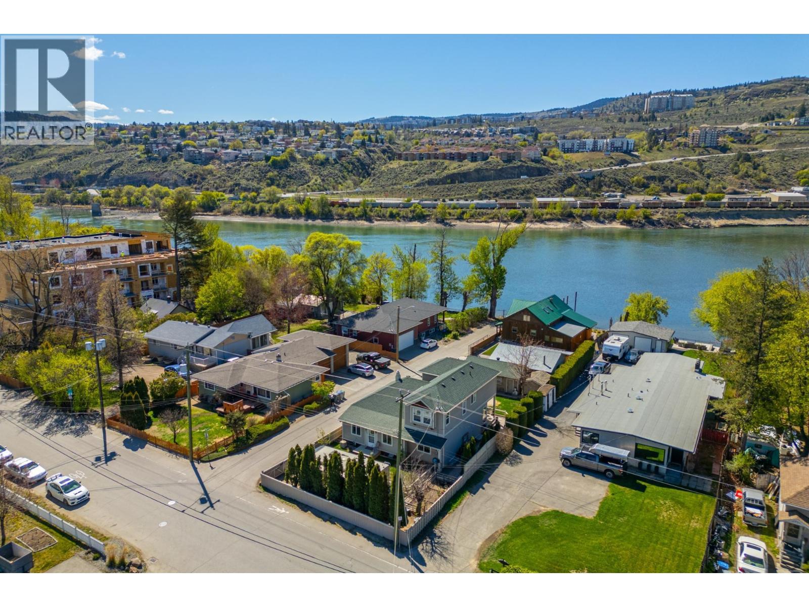 253 ROYAL Avenue, kamloops, British Columbia V2B3P4